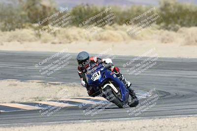 media/Dec-07-2025-CVMA (Sun) [[3e7d2de5dc]]/Race 8-Middleweight Shootout/